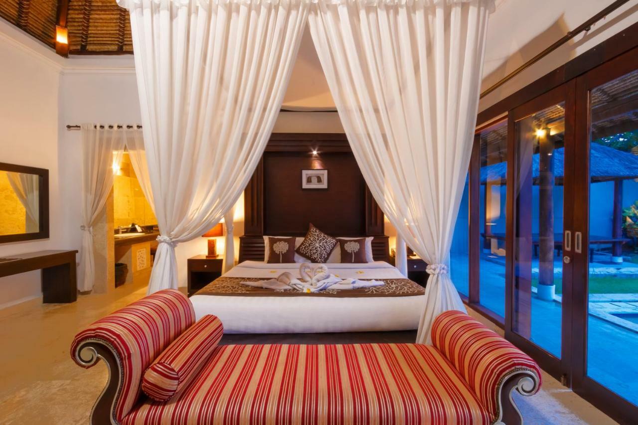 Hillstone Uluwatu Villa Ungasan  Exterior photo